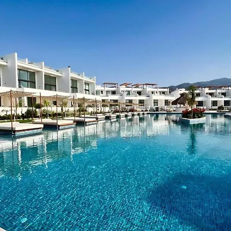Mykonos Homes 3br Loft With Private Pool * Lefkoşa