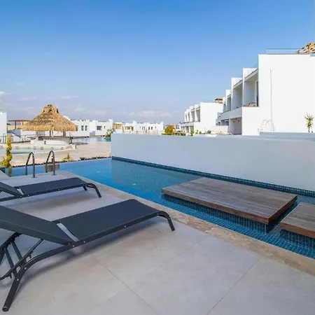 Mykonos Homes 3br Loft With Private Pool Lefkoşa