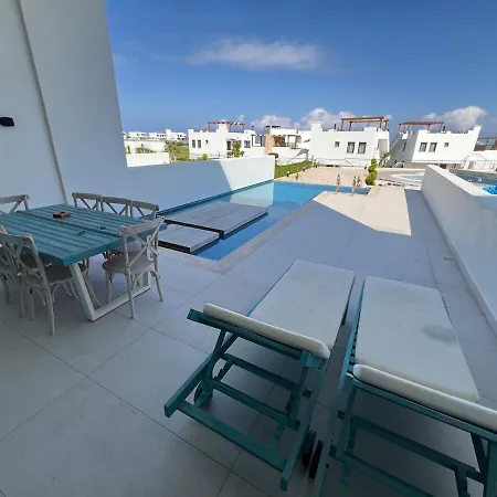 Daire Mykonos Homes 3br Loft With Private Pool Lefkoşa